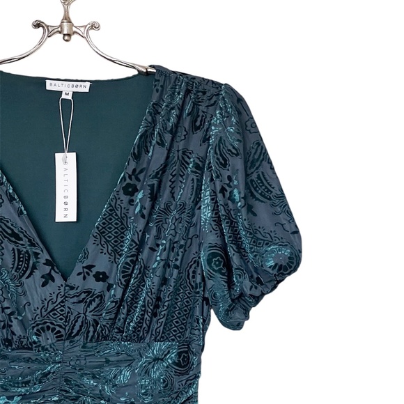 Baltic Born Veronica Velvet Maxi Dress Size M - Picture 3 of 11